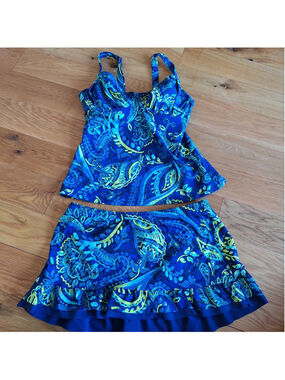 Title Nine Tankini Set 34D M Swim Skirt 2 Pc Underwire Paisley Athletic Swimsuit